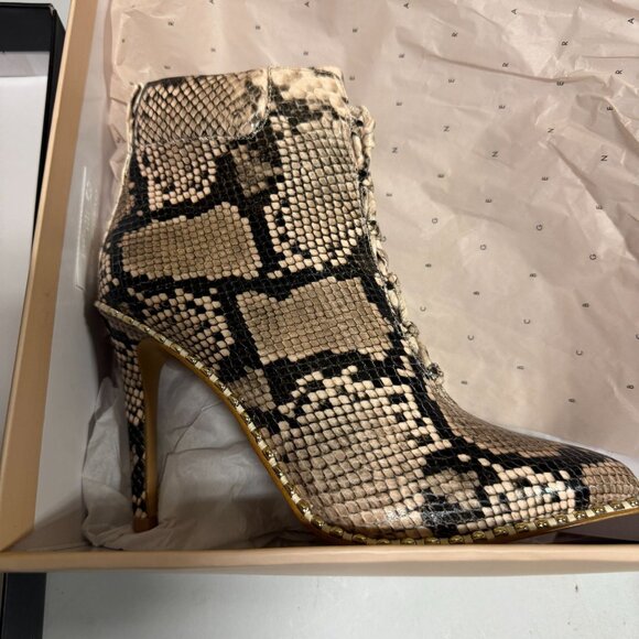BCBGeneration Hinna Snakeskin Embossed Booties Size 5 - Picture 1 of 11